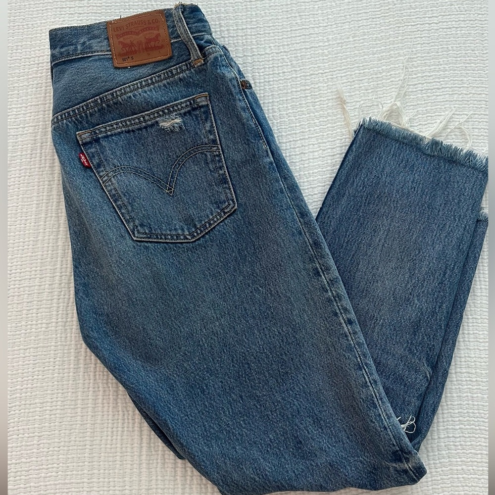 Vintage Levi’s 501 Crop Denim Jeans